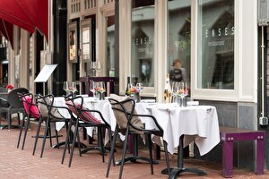  Terrasse latérale