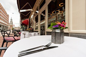 Fermer les tables de terrasse