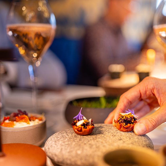 Senses by Lard Bertelsen